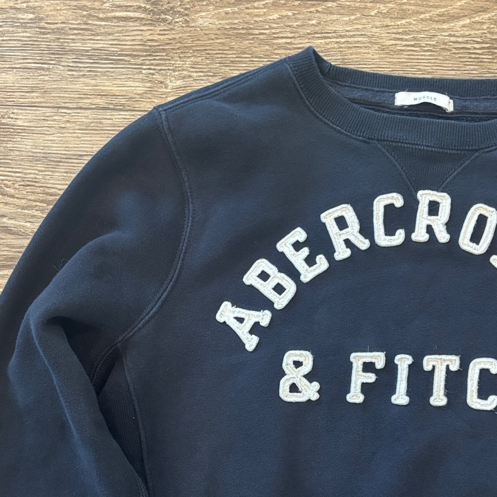 Abercrombie & Fitch Muscle Fit Sweatshirt Dark Navy Blue Crewneck Men's Size L - Picture 4 of 12